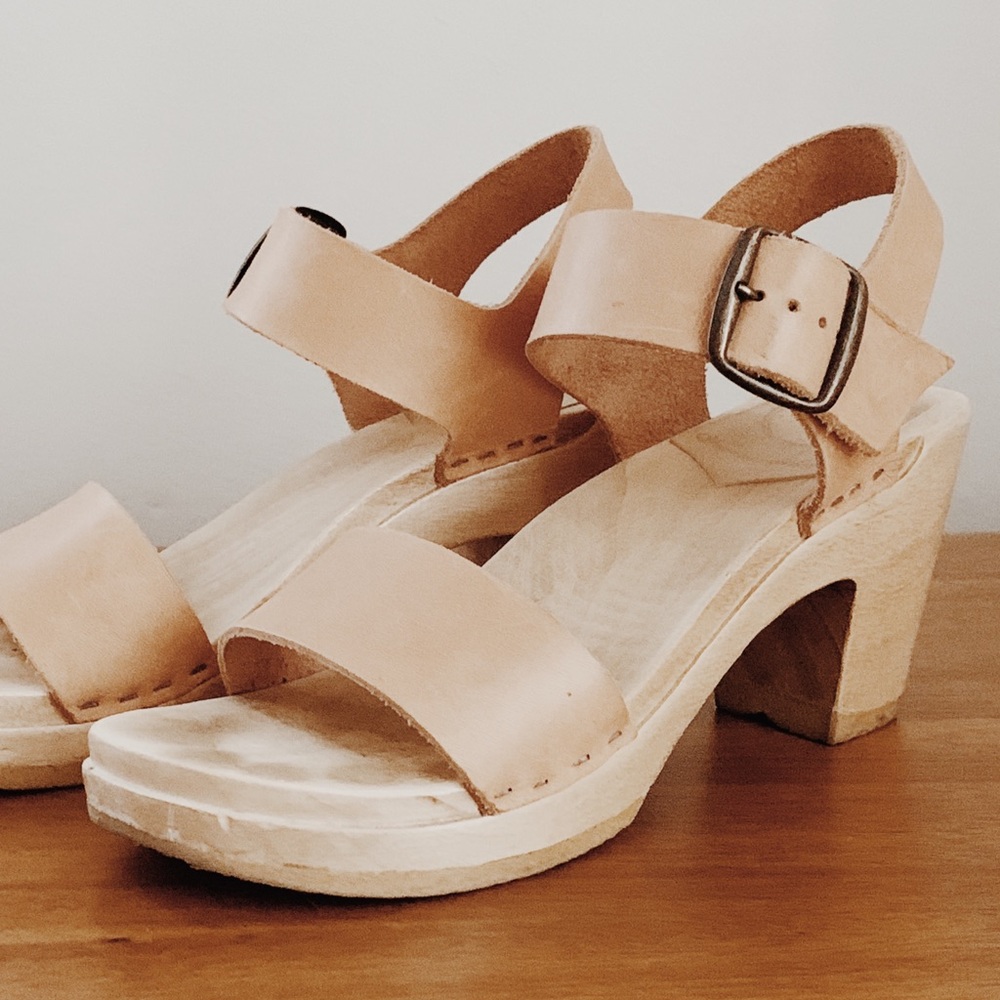 NO. 6 Naked Mule Clog Size 39